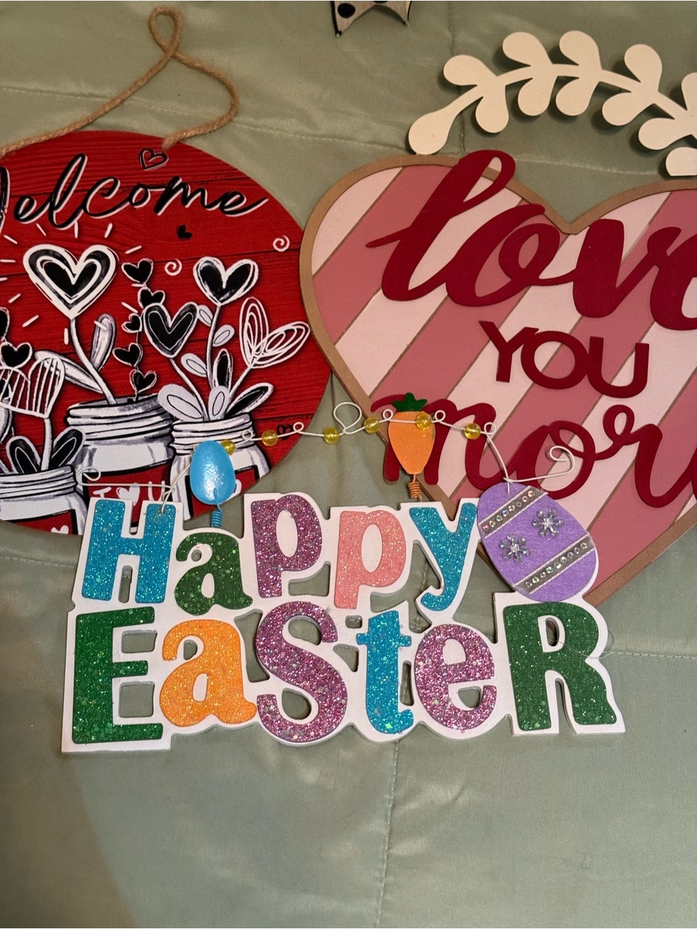 Holiday Hanging Sign - Multicolor